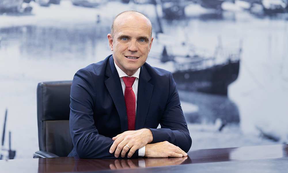 Dulsco-CFO_1000x600-1.jpg